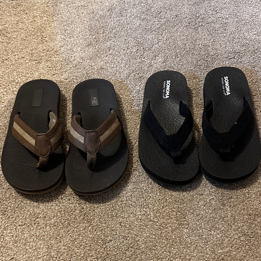 Dual-Tone Flip Flops Set - Black and Brown
